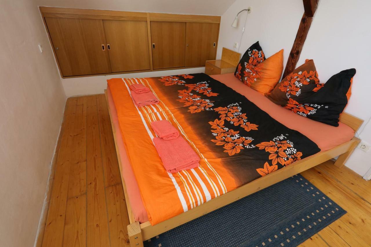 Apartman Skalka Mnichovo Hradiste Luaran gambar
